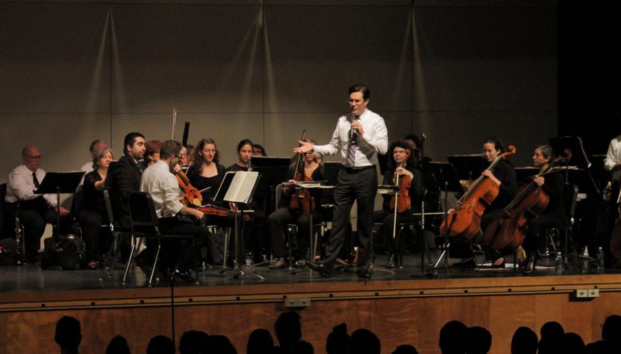 The Butler County Symphony Orchestras conductor, Matthew Kraemer, discussed the history of classical American music in between songs.